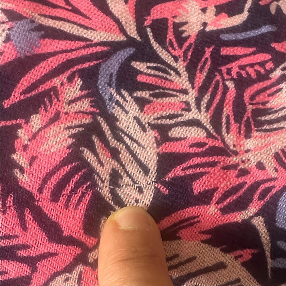 LILLY PULITZER Resort Infinity Loop scarf - Picture 8 of 8
